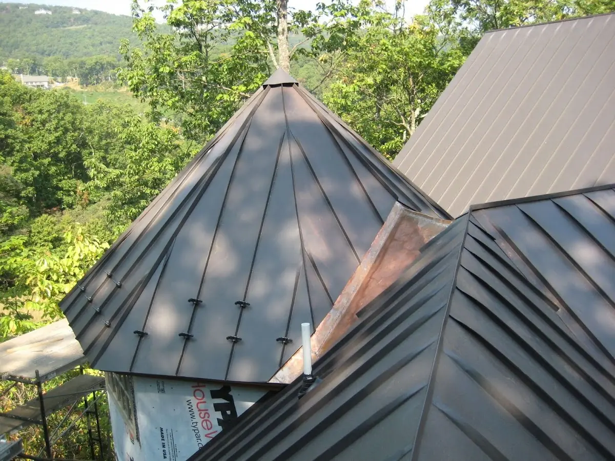 Professional Shingle Replacement & Repair by Craftsman Roofing in California Summit